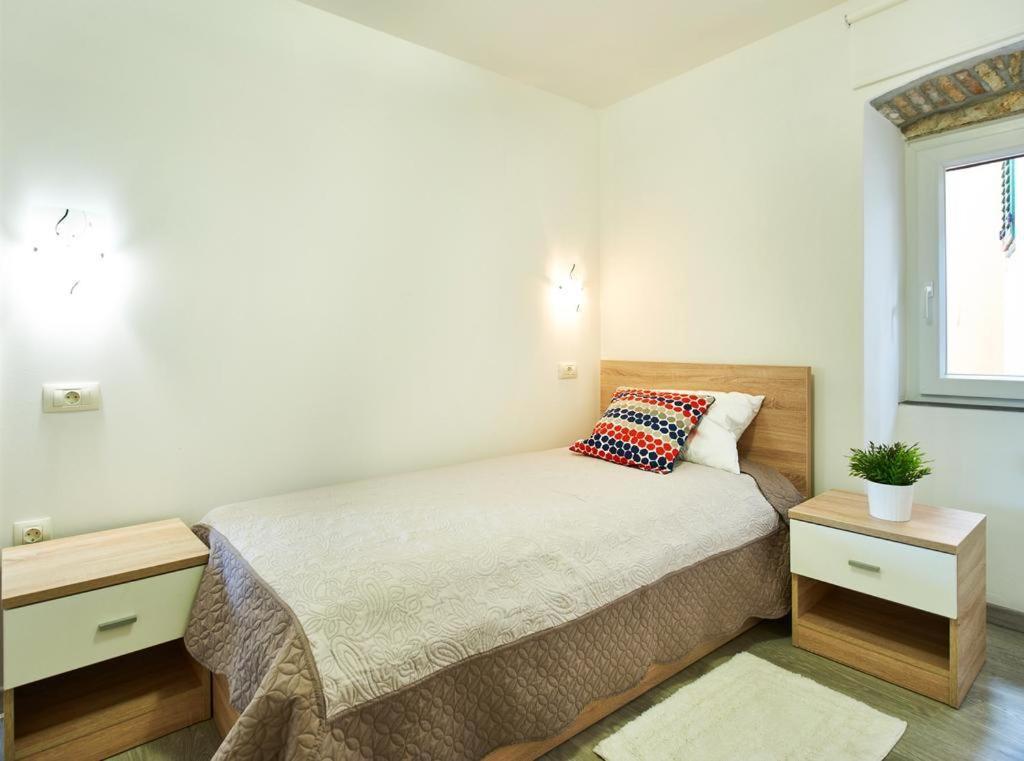 Roviv Apartments In The Old Town By Irundo Rovinj Exterior foto